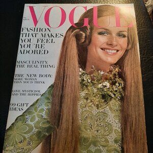 Vogue Nov. 15 1967 Bert Stern cover of Twiggy Penn Jim Morrison Duke of Windsor